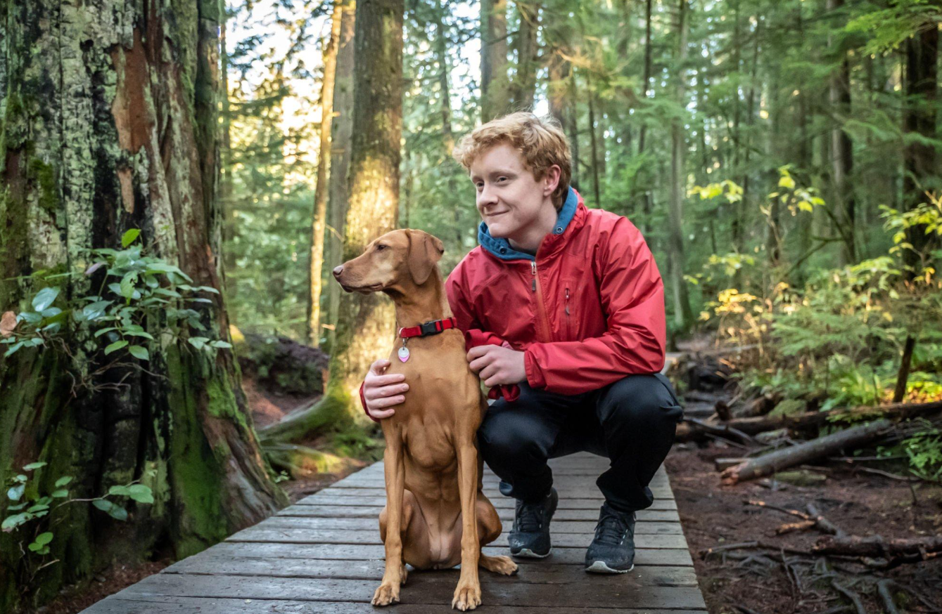 Is It Worth Getting a Dog in Your 20s? 2 Is 20 a good age to get a dog?